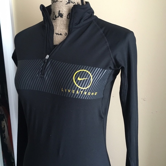 Nike Livestrong half zip - Picture 2 of 4